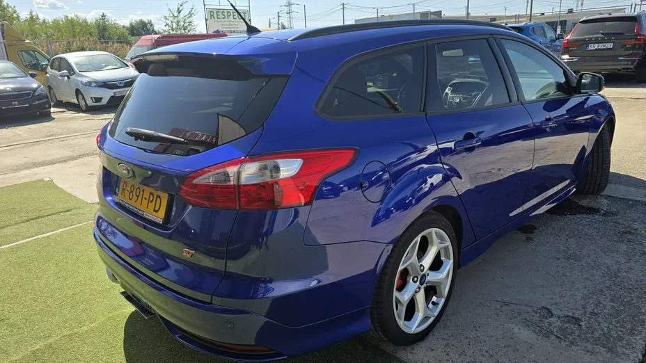 FORD Focus -