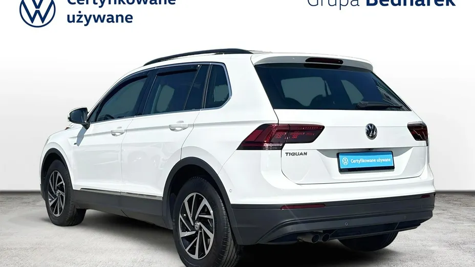 VOLKSWAGEN Tiguan -