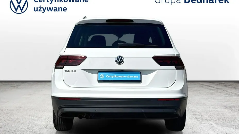 VOLKSWAGEN Tiguan -