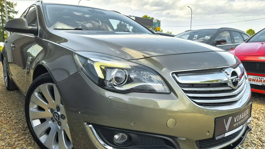 OPEL Insignia -