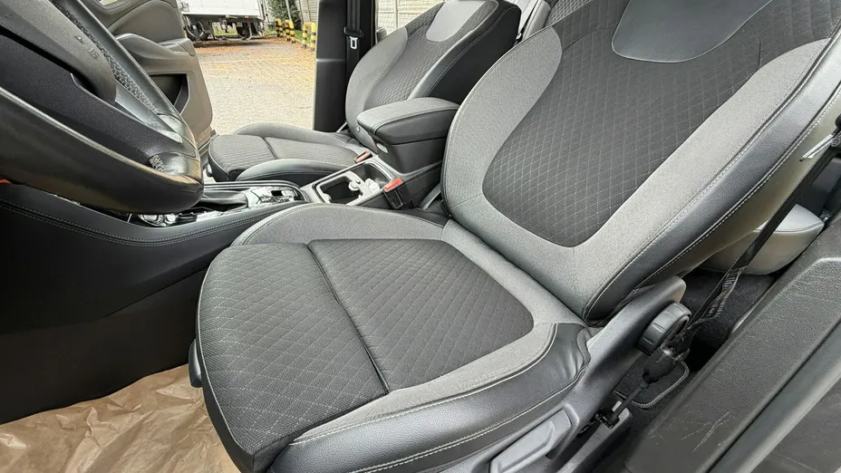 OPEL Grandland X -