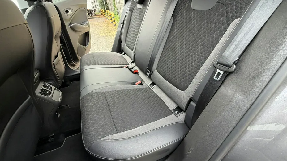 OPEL Grandland X -