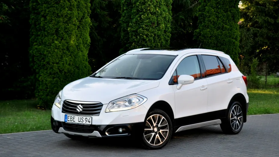 SUZUKI S-Cross -