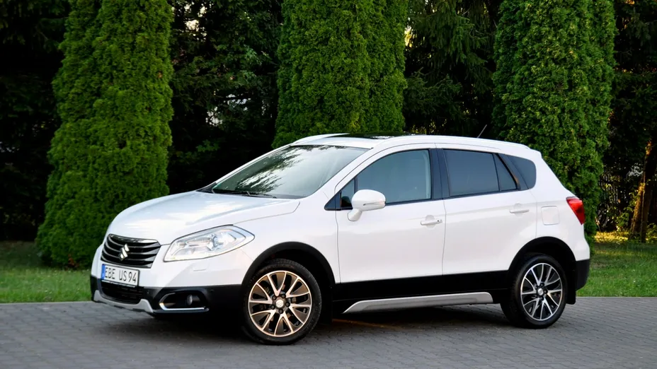 SUZUKI S-Cross -