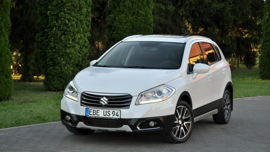 SUZUKI S-Cross -