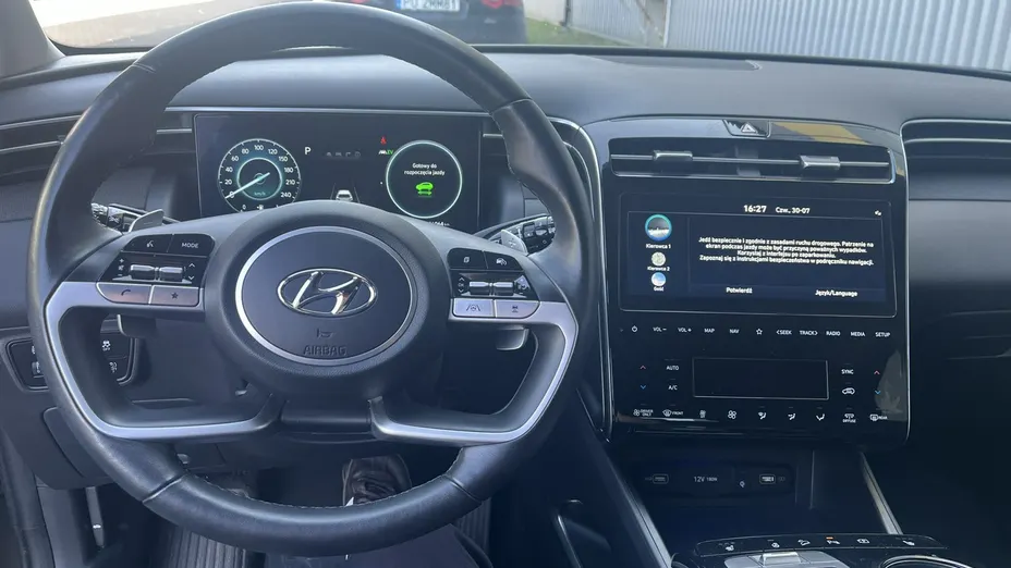 HYUNDAI Tucson -