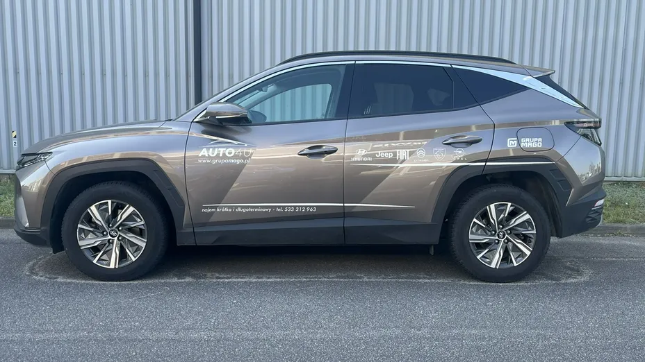 HYUNDAI Tucson -