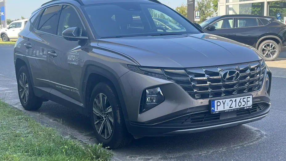 HYUNDAI Tucson -