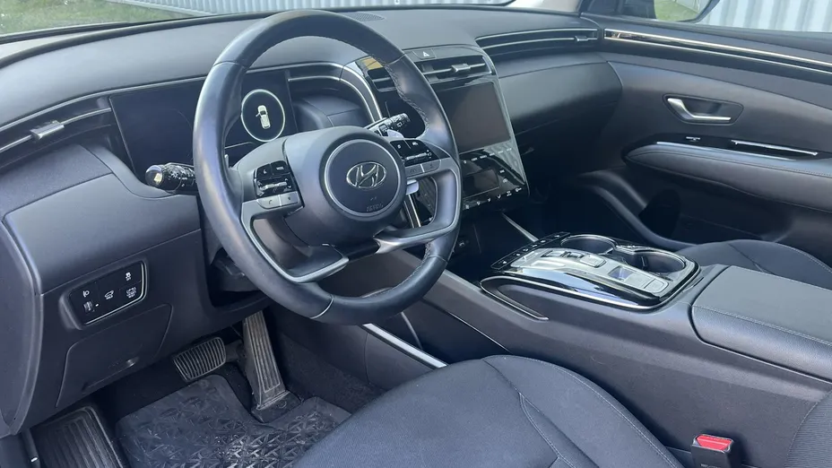HYUNDAI Tucson -