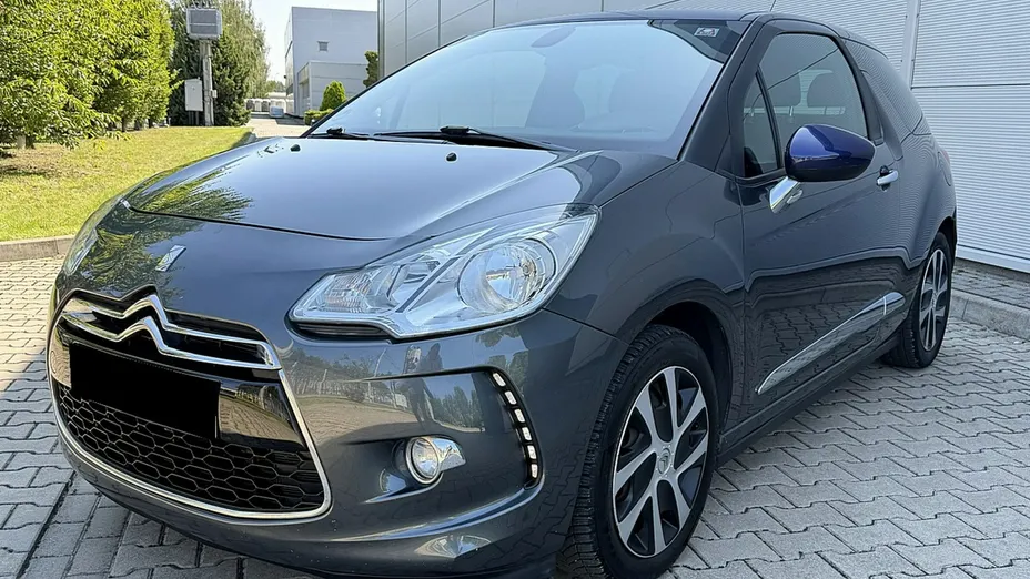 CITROEN DS3 -