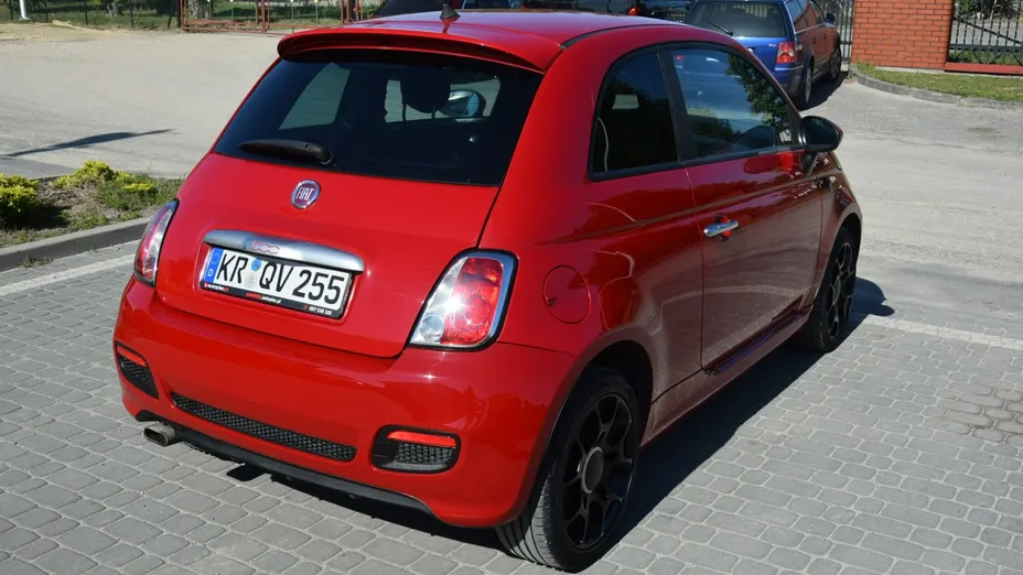FIAT 500 -