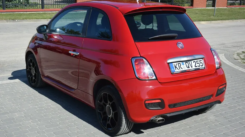 FIAT 500 -
