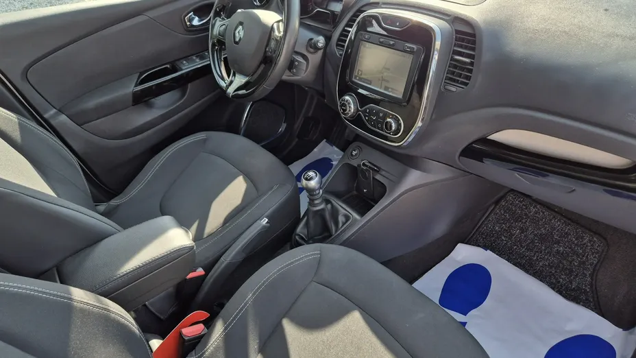 RENAULT Captur -