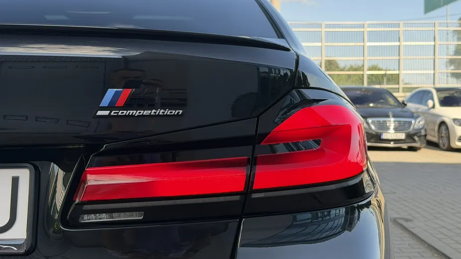 BMW M5 -