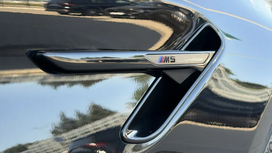BMW M5 -