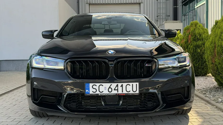 BMW M5 -