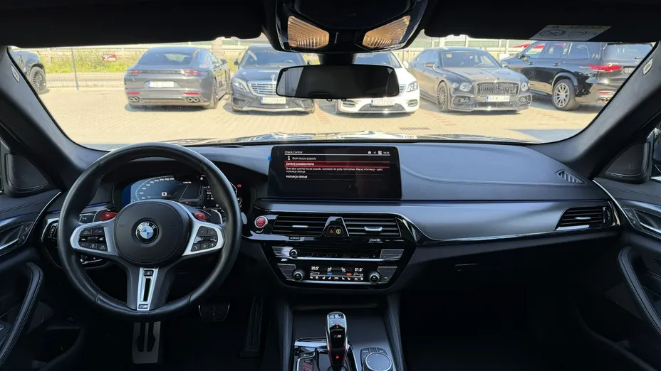 BMW M5 -