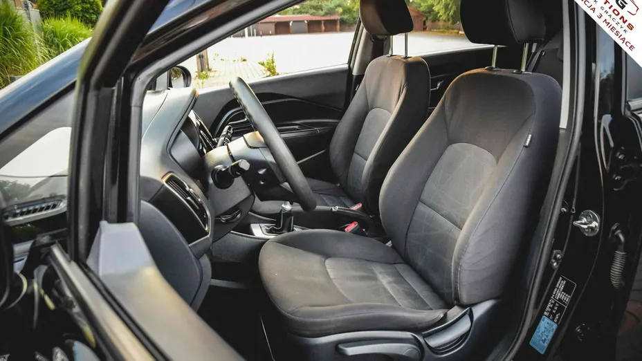 KIA Rio -