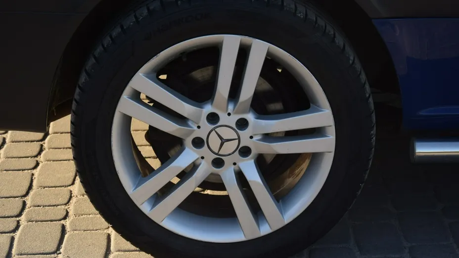 MERCEDES-BENZ Vito -