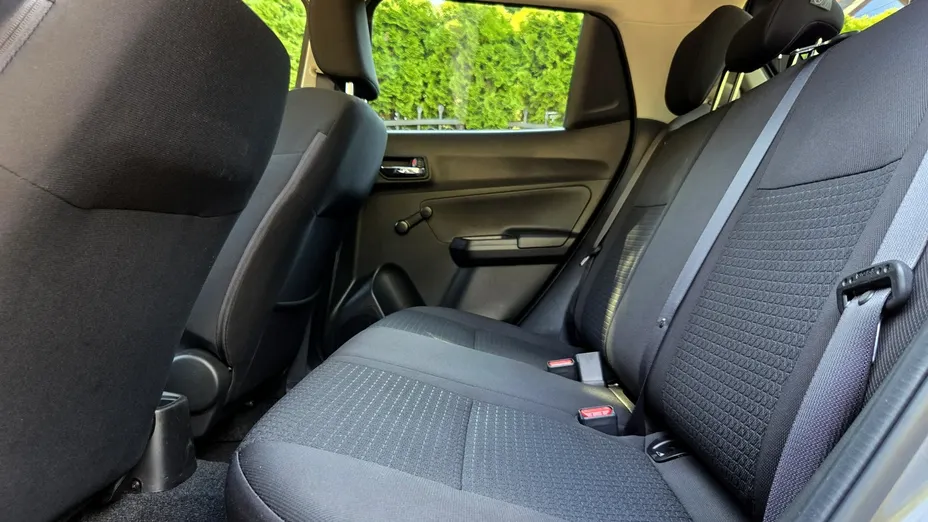 SUZUKI Swift -