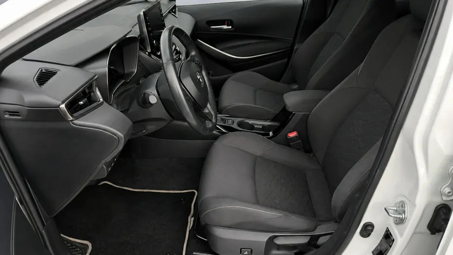 TOYOTA Corolla -