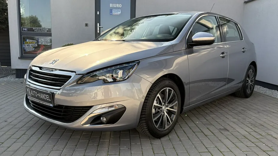 PEUGEOT 308 -