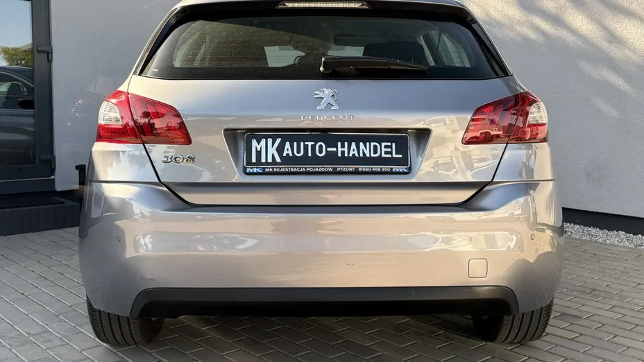 PEUGEOT 308 -