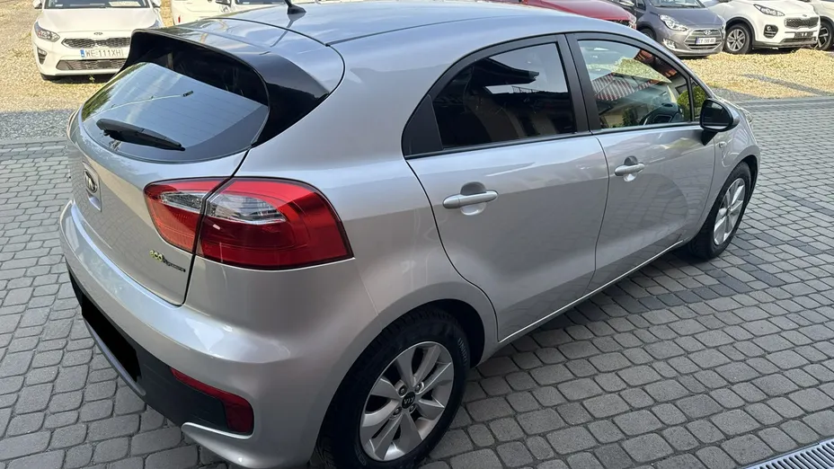 KIA Rio -