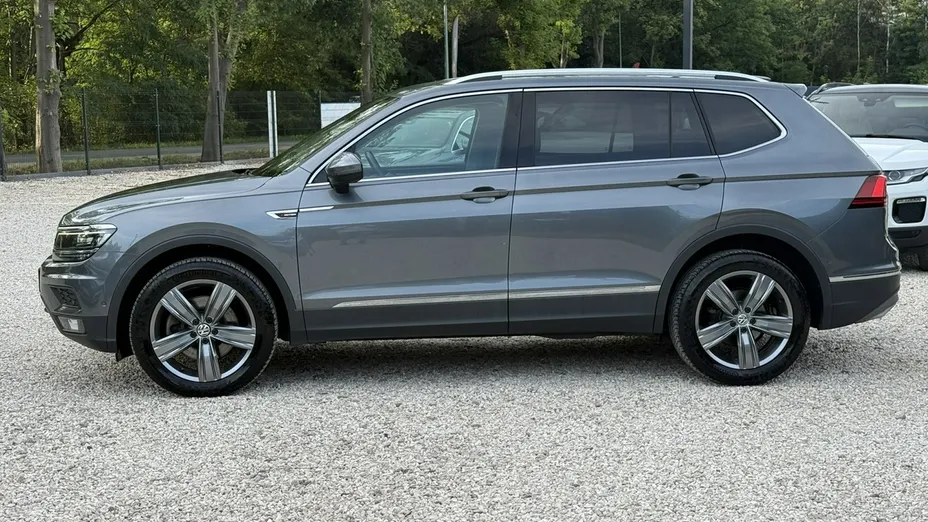 VOLKSWAGEN Tiguan Allspace -