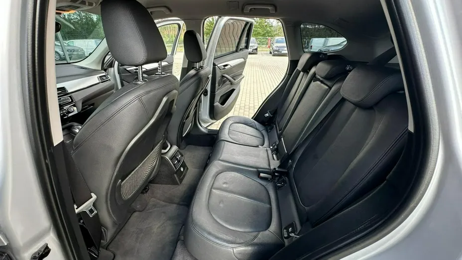 BMW X1 -