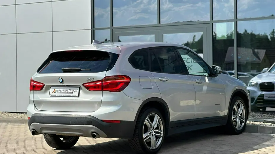 BMW X1 -