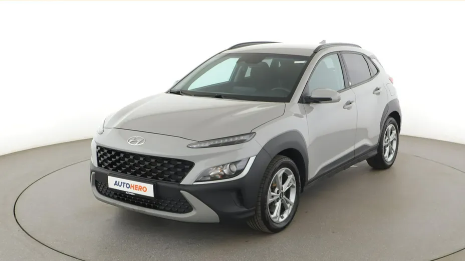 HYUNDAI Kona -