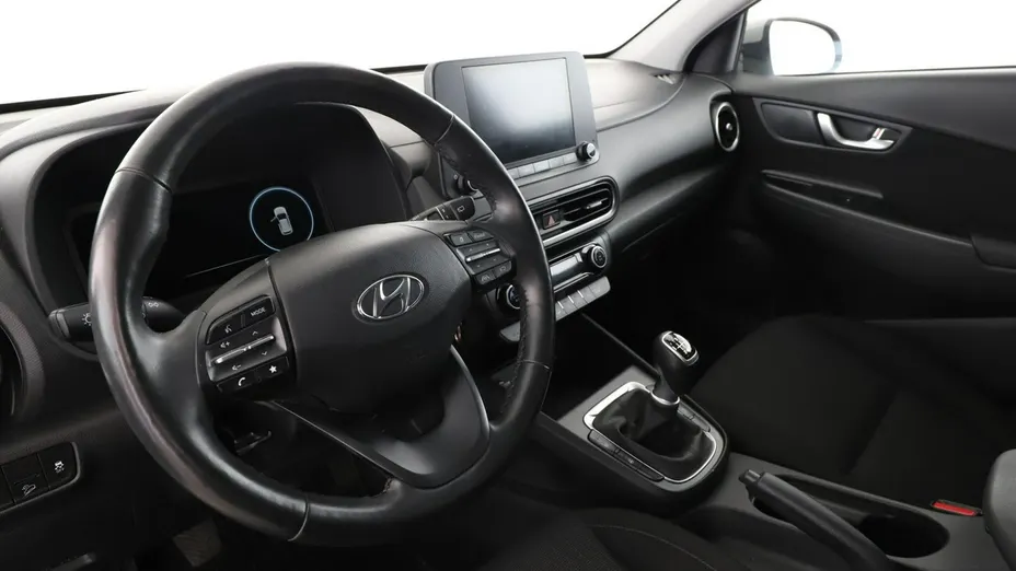 HYUNDAI Kona -