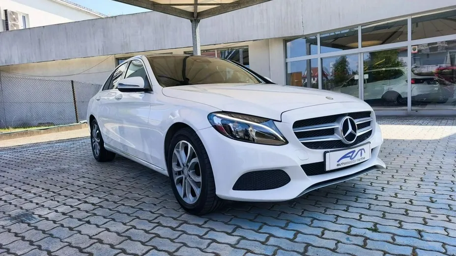MERCEDES-BENZ C Klasa -