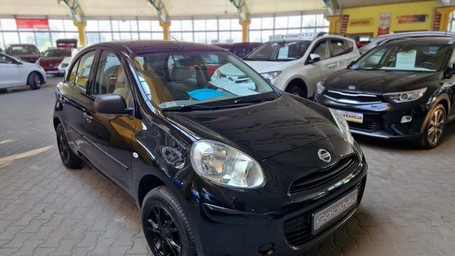 NISSAN Micra -