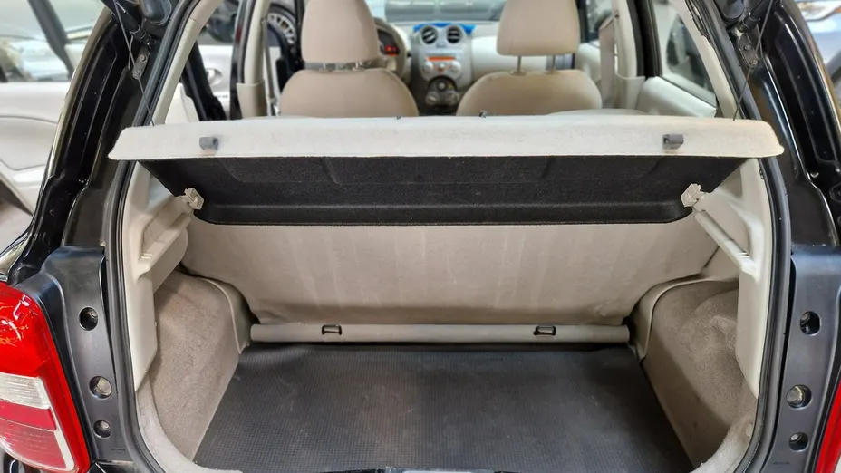 NISSAN Micra -