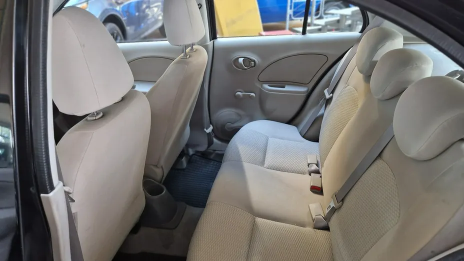 NISSAN Micra -