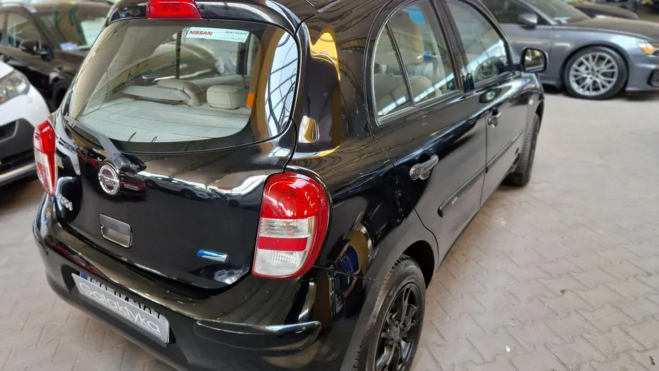 NISSAN Micra -