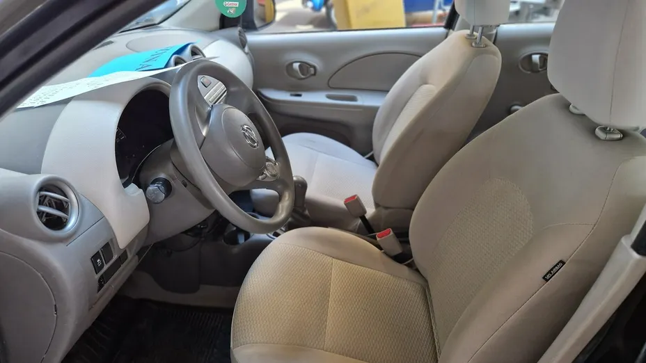 NISSAN Micra -