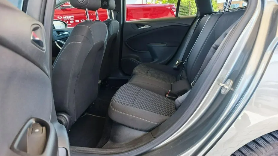 OPEL Astra -