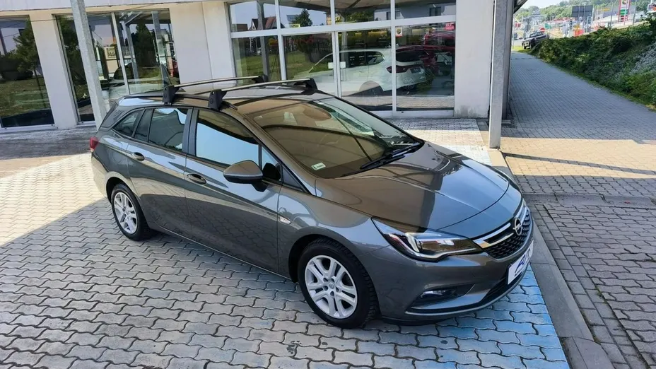OPEL Astra -