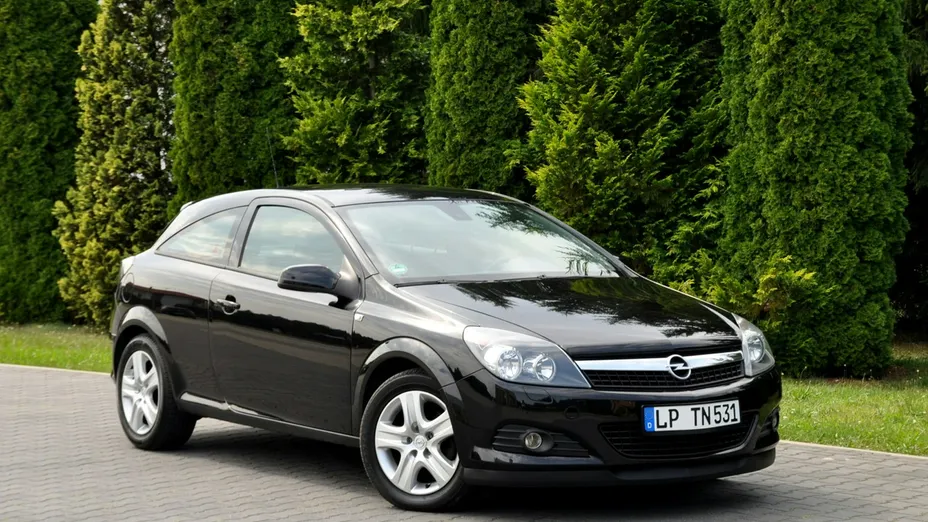 OPEL Astra -