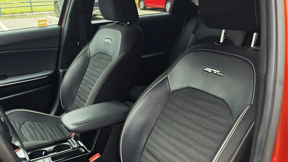 KIA ProCeed -