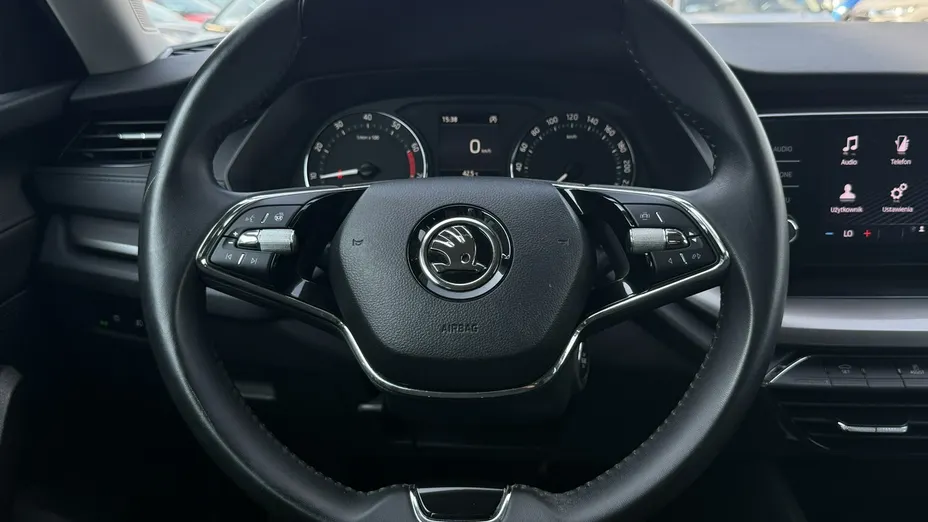 SKODA Octavia -