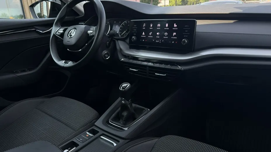 SKODA Octavia -