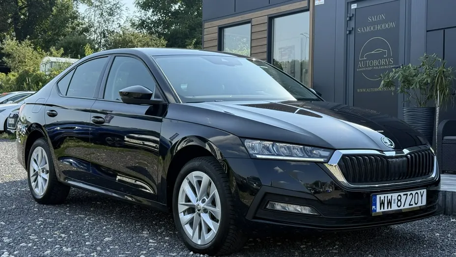 SKODA Octavia -