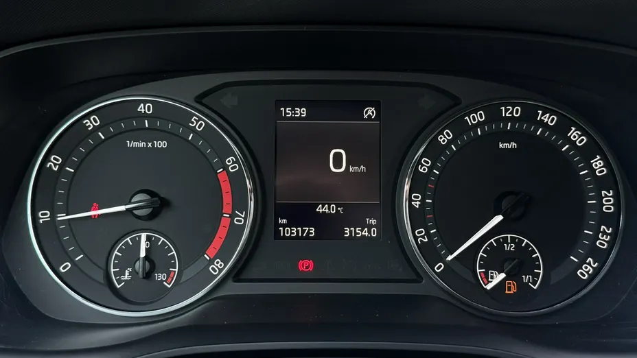 SKODA Octavia -