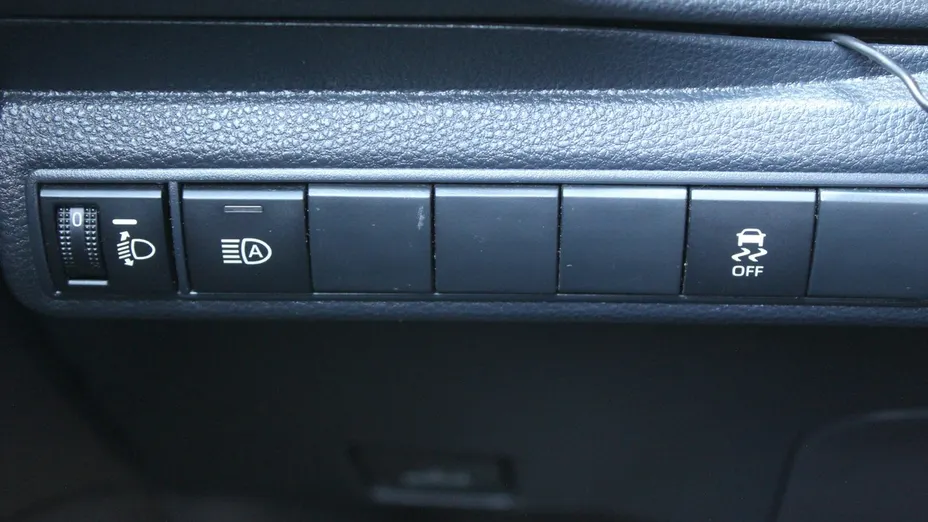 TOYOTA Corolla -