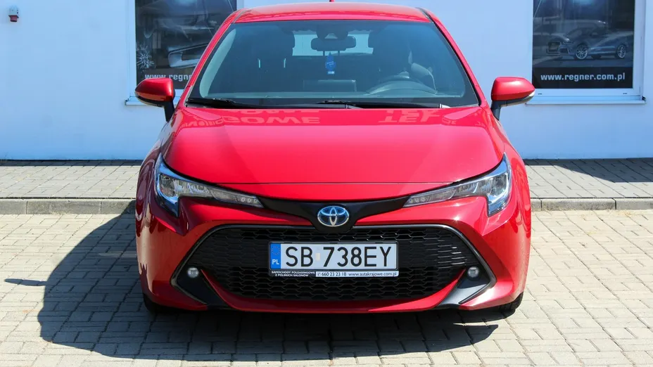TOYOTA Corolla -