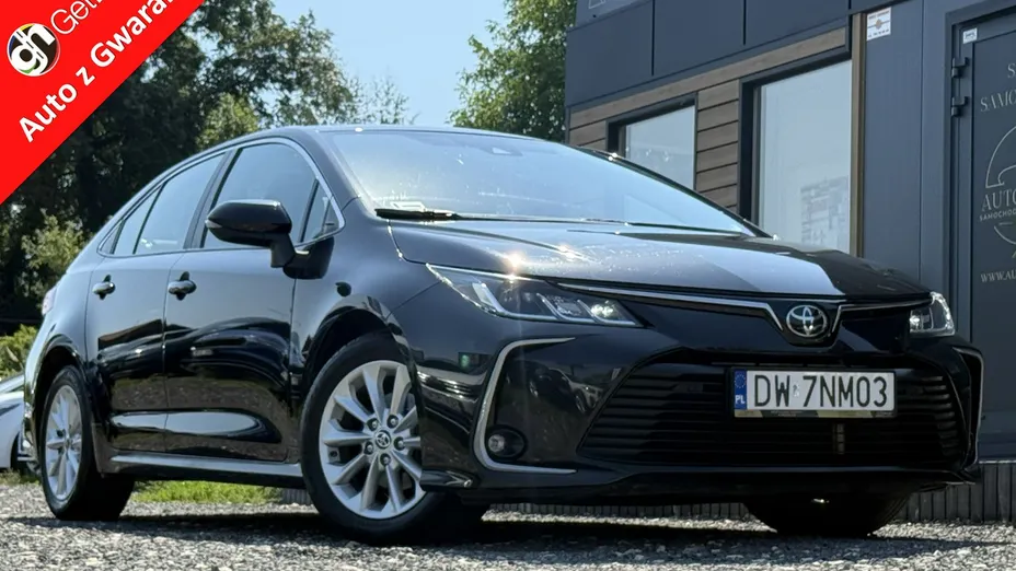 TOYOTA Corolla -
